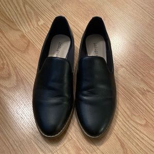 Indigo Rd. Black Loafers